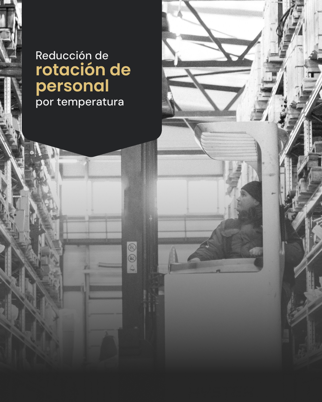 Operador en almacén evitando la rotación de personal por temperatura con enfriadores K3.